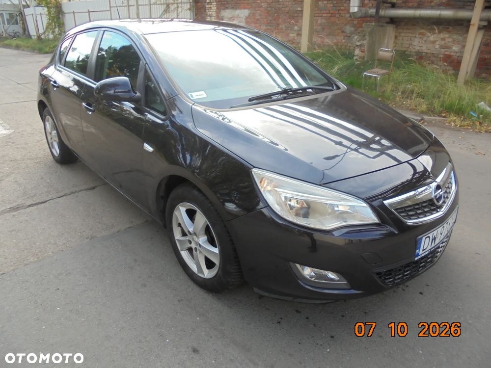 Opel Astra - 2