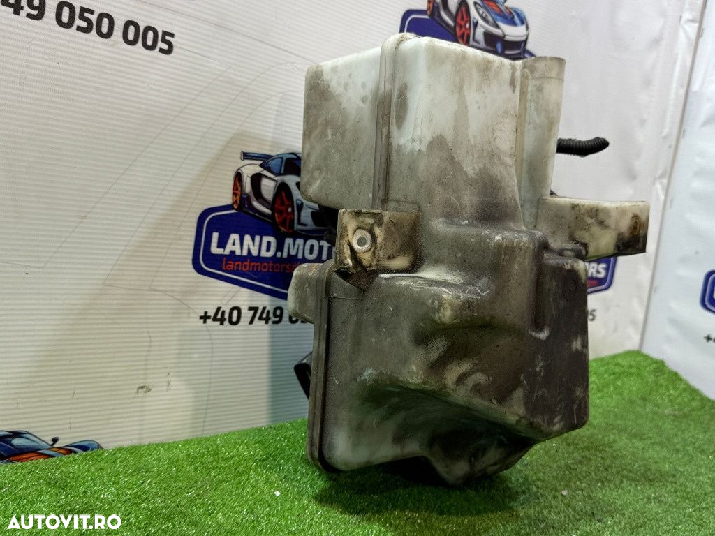 Vas lichid parbriz stropgel 2015 volvo v40 2.0 diesel cod oem 31276094 31276095 2012-2019 - 4