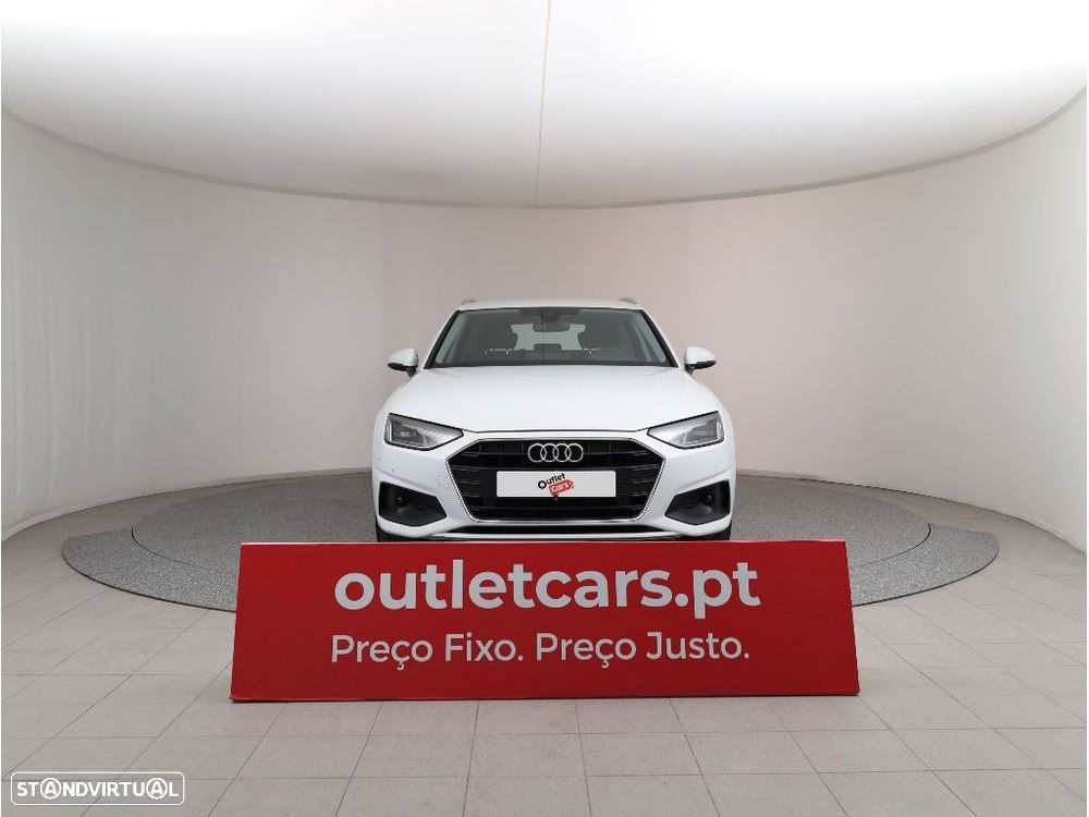 Audi A4 Avant 30 TDI Advanced S tronic — fotografia 2