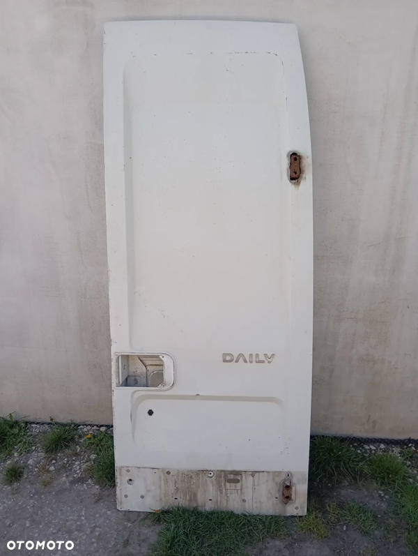 Drzwi tylne prawe Iveco Daily 2,3 - 3,0 1999 - 2014
