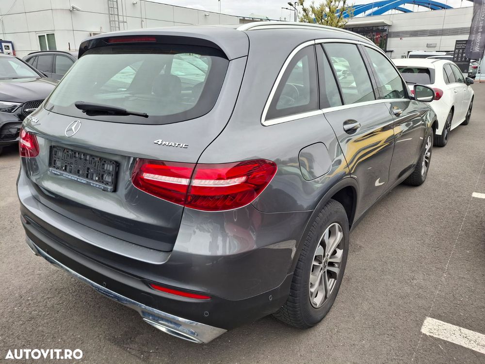 Mercedes-Benz GLC 250 d 4MATIC - 3