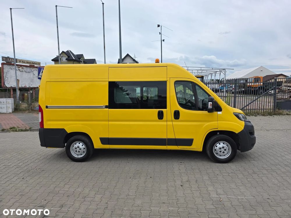 Peugeot Boxer Brygadówka (7-Osobowy) - 5