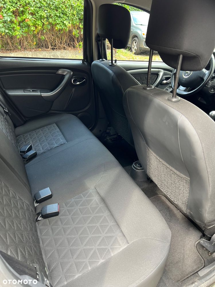 Dacia Duster 1.6 Laureate - 17