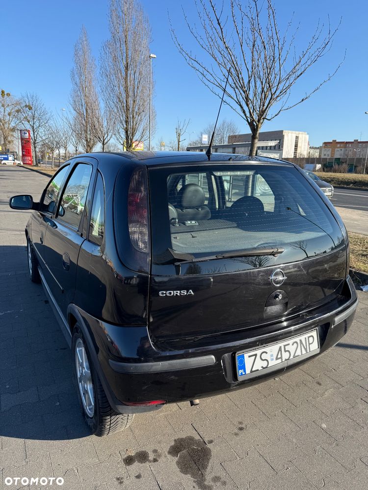 Opel Corsa 1.2 16V Enjoy - 5