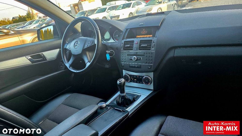 Mercedes-Benz Klasa C 250 CDI Avantgarde Edition - 37