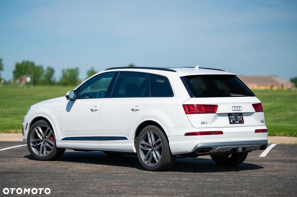 Audi Q7 - 4