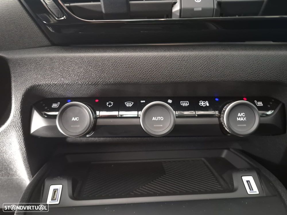 Citroën e-C4 - 30