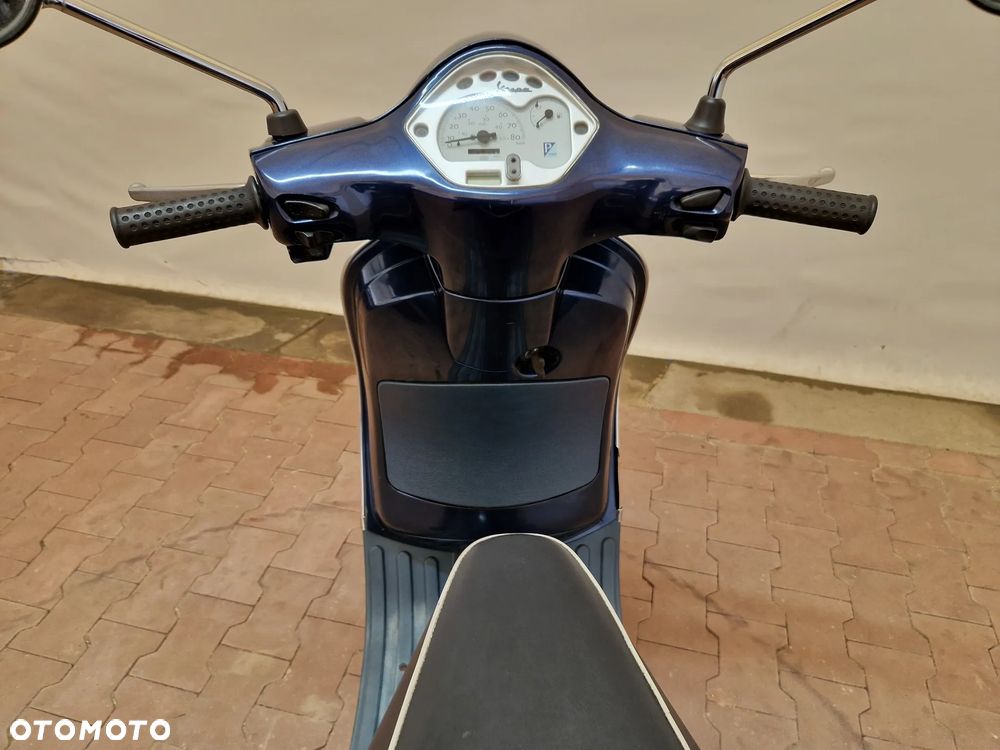 Piaggio Vespa - 26