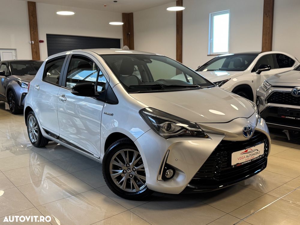 Toyota Yaris 1.5 VVT-i HSD Dynamic - 3