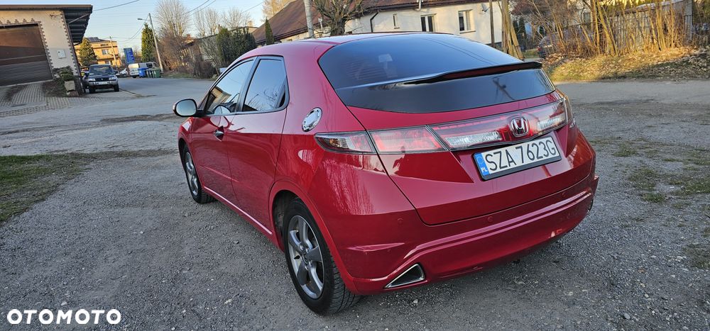 Honda Civic 1.4 i-VTEC S - 27
