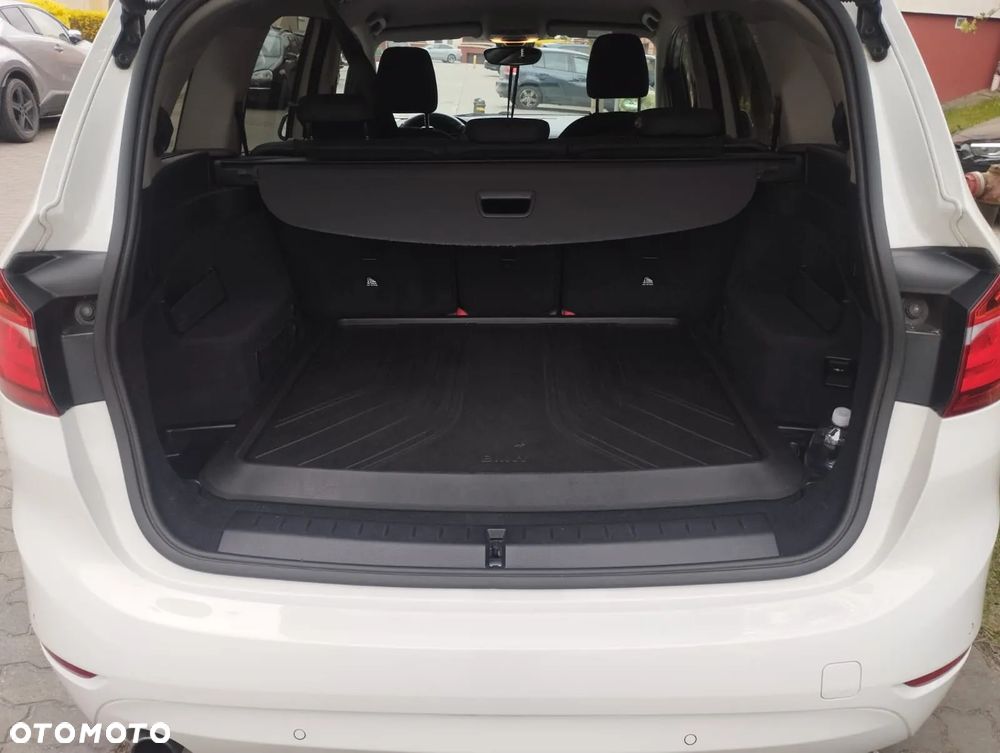 BMW Seria 2 218d GT - 17