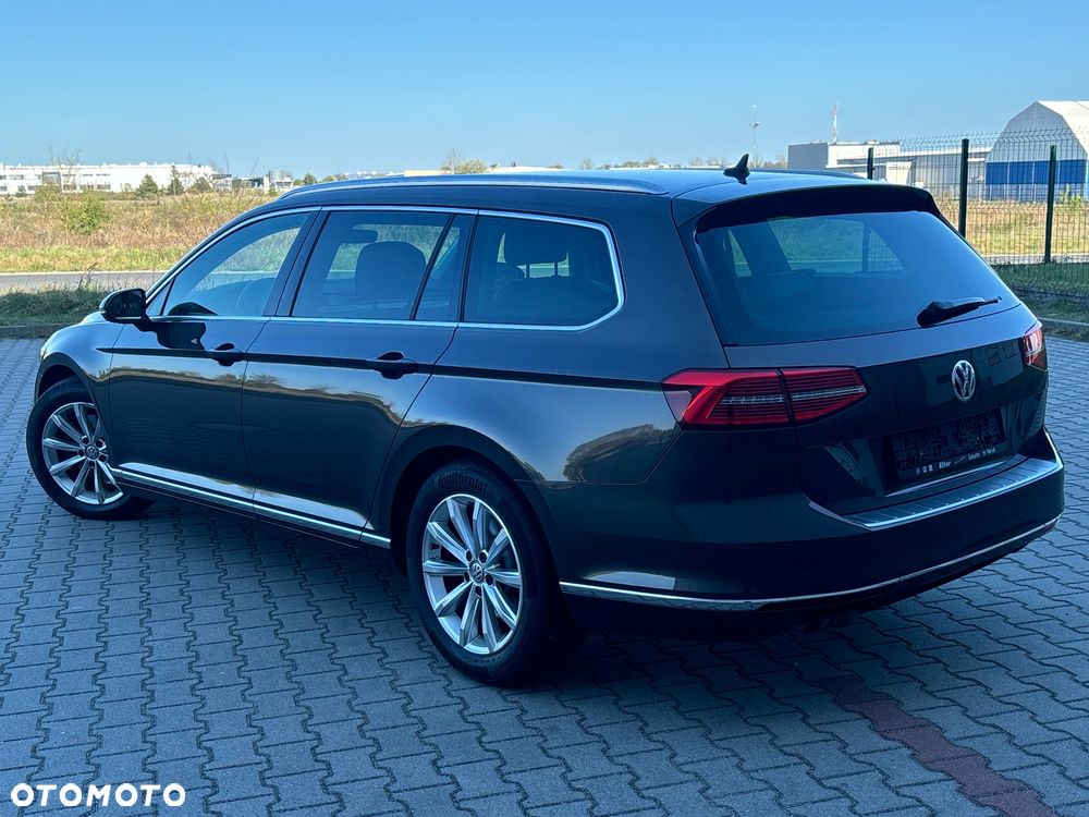 Volkswagen Passat 2.0 TDI BMT Highline - 21