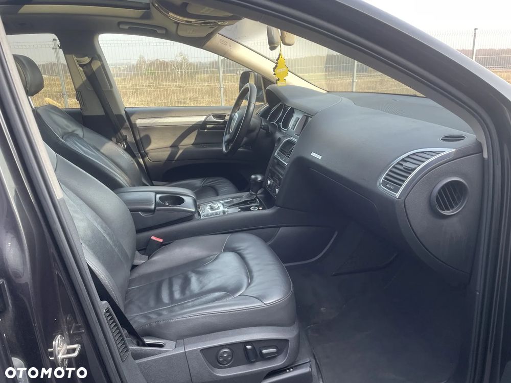 Audi Q7 3.6 FSI Quattro Tiptronic - 12
