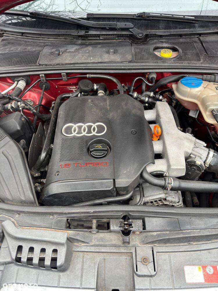 Audi A4 Avant 1.8 T - 12