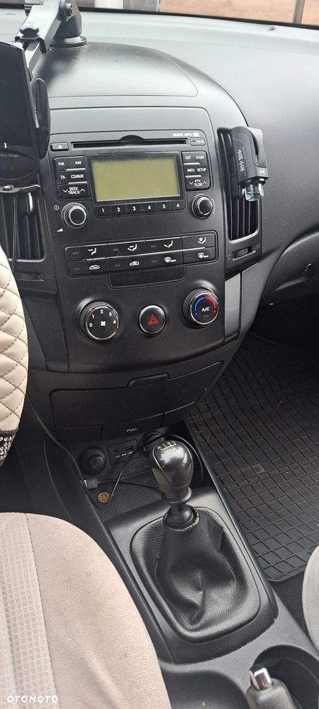 Hyundai i30 1.6 Classic - 9