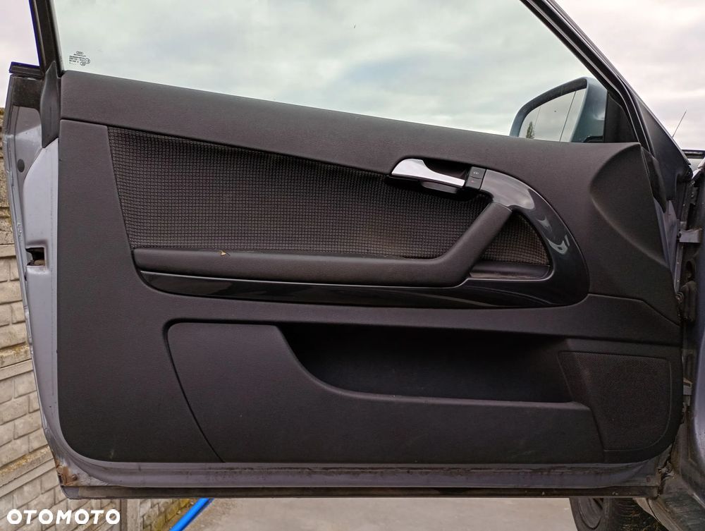 AUDI A3 8P 03-05 1.6 8V LAMPKA PODSUFITKI OŚWIETLENIE KABINY - 4
