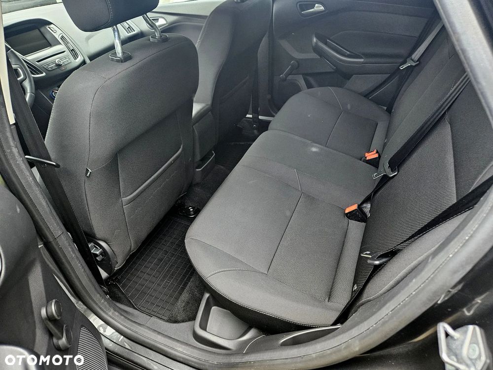 Ford Focus 1.5 EcoBoost Start-Stopp-System Business Edition - 17