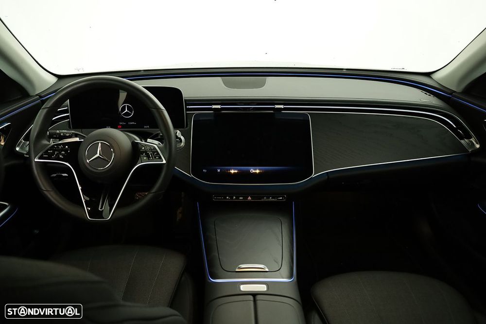 Mercedes-Benz E 300 de Avantgarde - 9