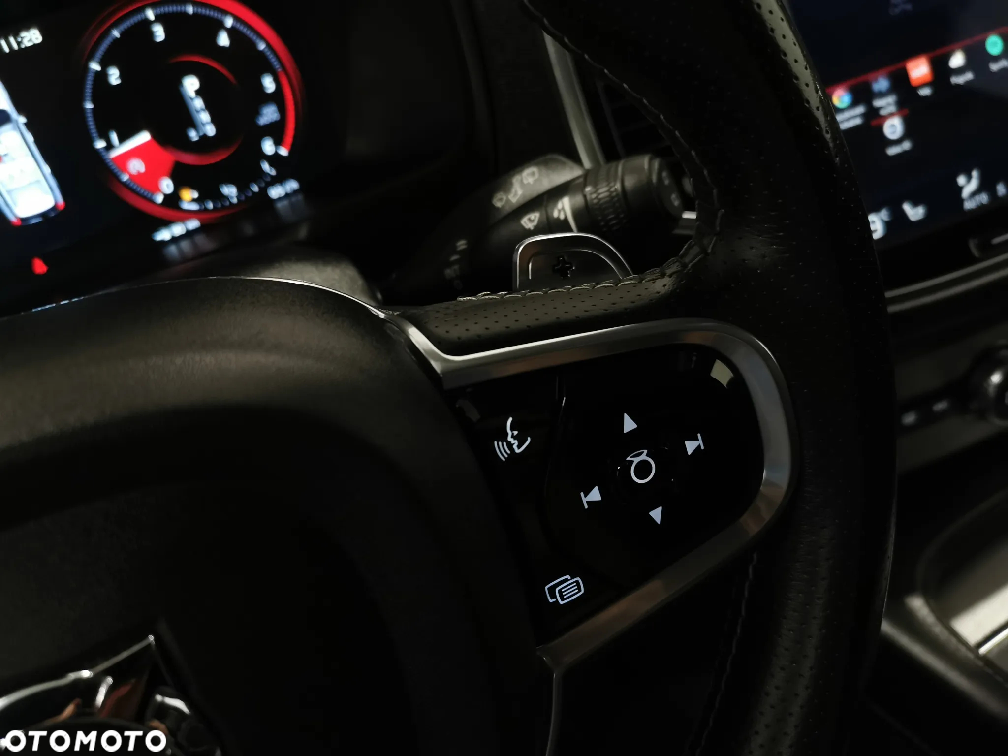 Volvo XC 90 D5 AWD R-Design - 14