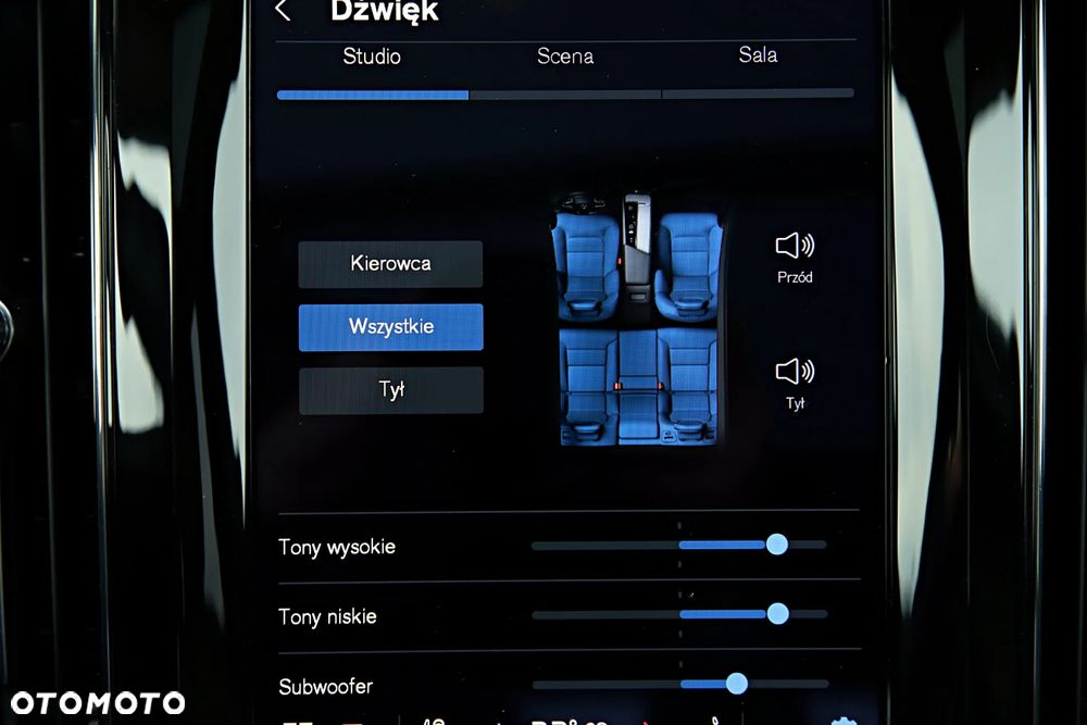 Volvo XC 60 T8 Plug-In Hybrid AWD Ultimate Dark - 33