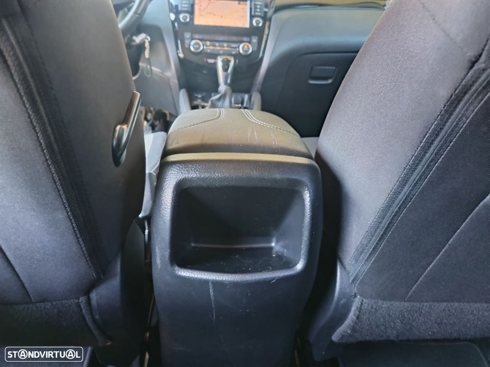 Nissan Qashqai - 23
