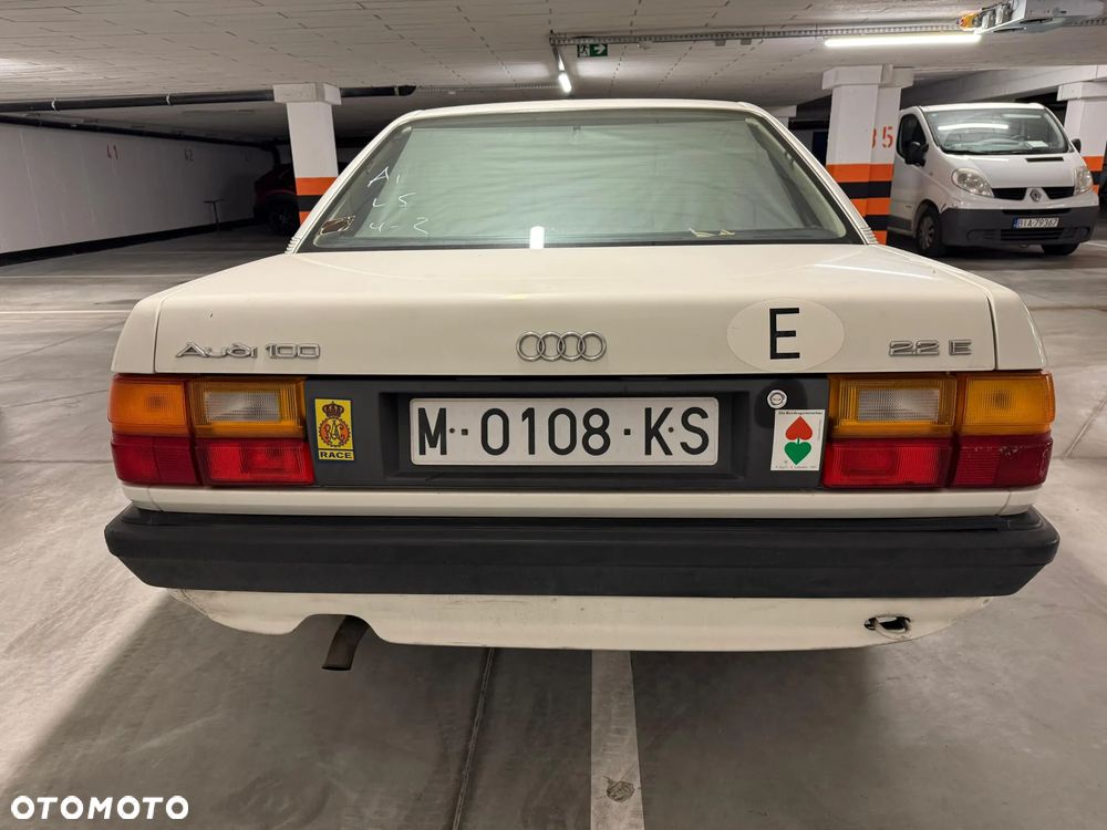 Audi 100 2.2 E - 3