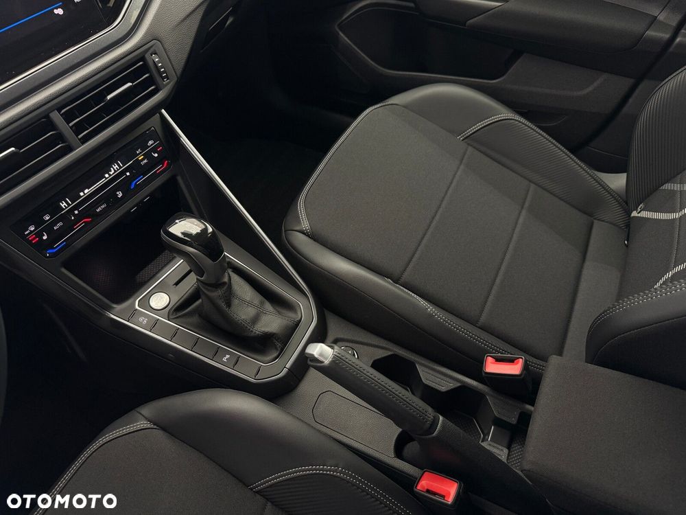 Volkswagen Taigo 1.5 TSI ACT Style DSG - 24