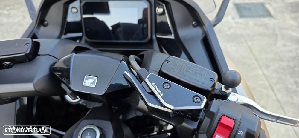 Honda Forza 750 - 16