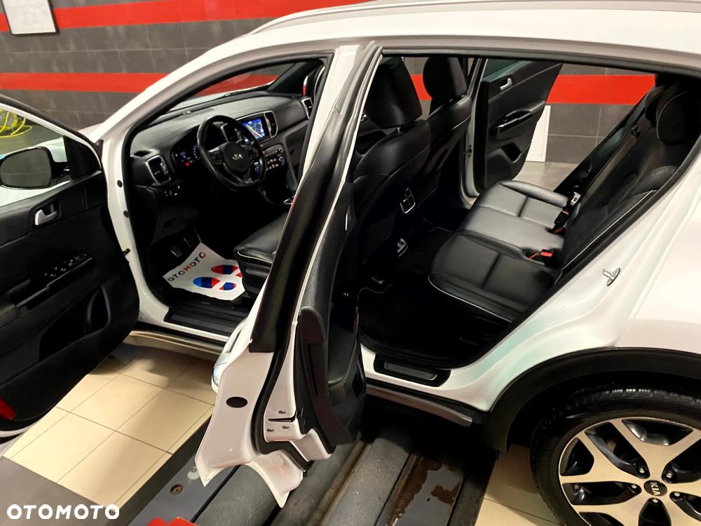 Kia Sportage 2,0 CRDI 2WD Vision - 19