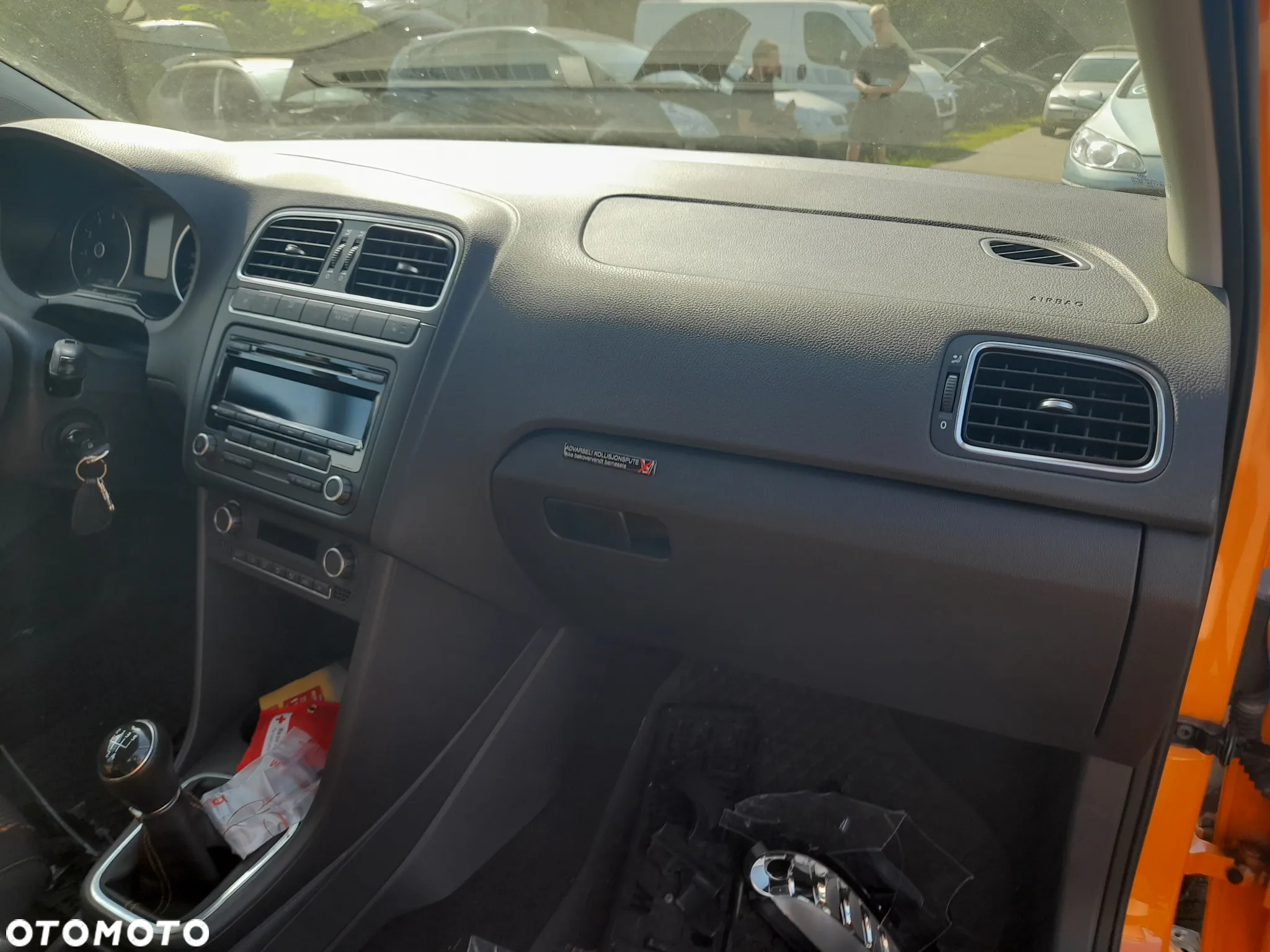 VW POLO V 6R PULPIT DESKA ROZDZIELCZA KONSOLA AIRBAG PASAŻERA - 17