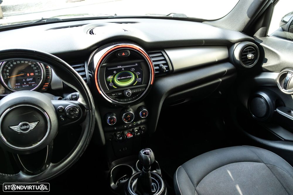 MINI 5 Portas One D - 28