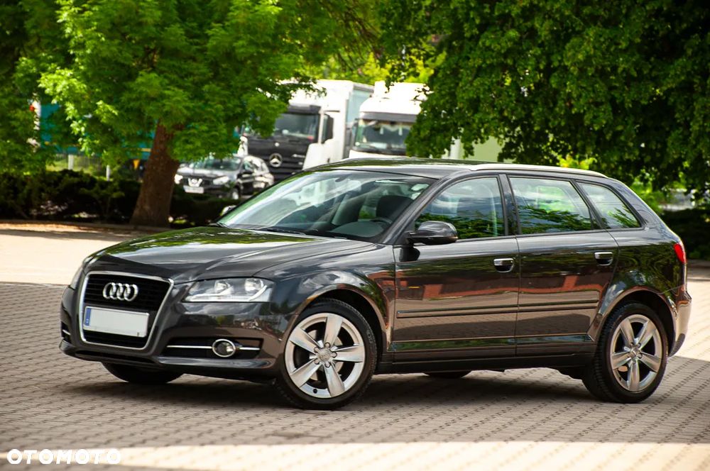 Audi A3 Sportback 2.0 TDI DPF S line Sportpaket - 12