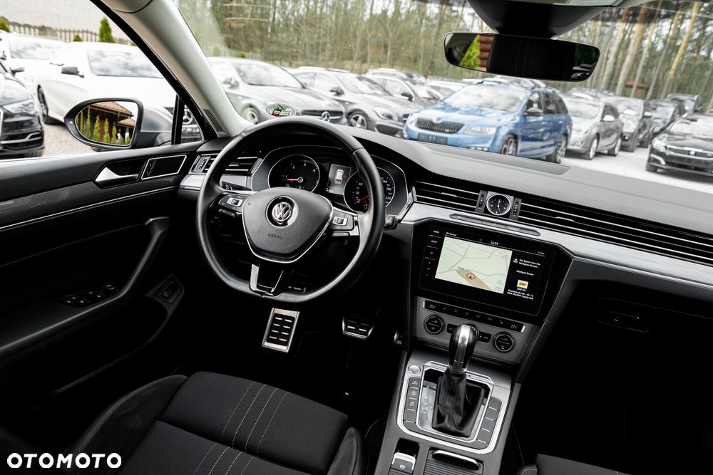 Volkswagen Passat Alltrack 2.0 TDI SCR 4Motion DSG (BMT) - 28