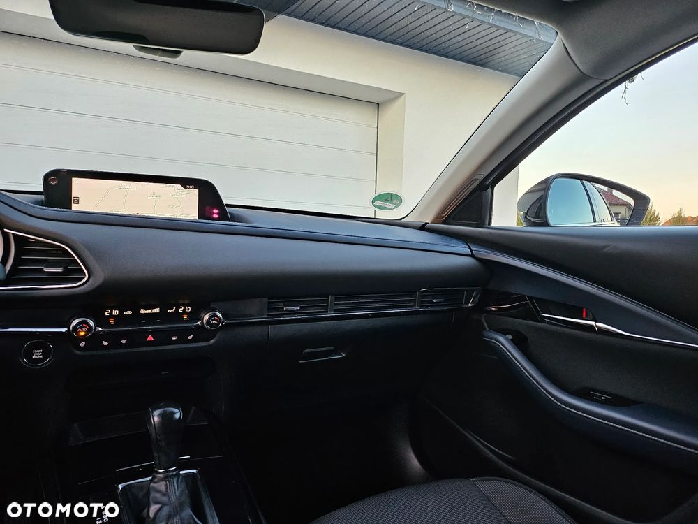 Mazda CX-30 SKYACTIV-X 2.0 M-Hybrid AWD SELECTION - 33