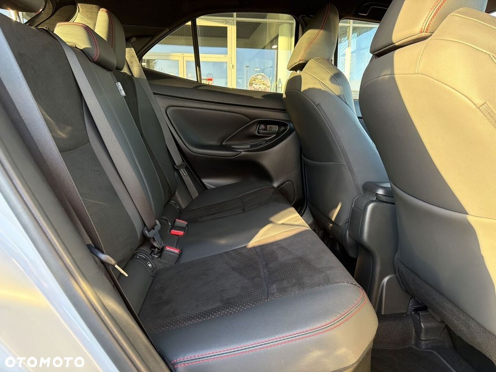 Toyota Yaris Cross Hybrid 1.5 GR Sport - 7