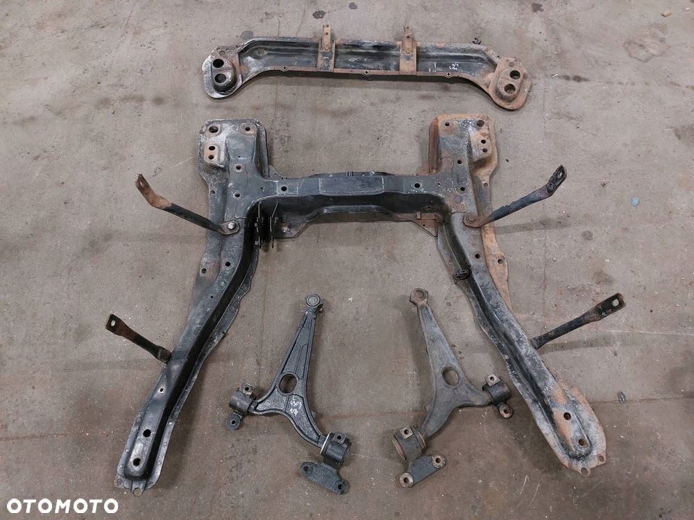 SANKI WÓZEK KOŁYSKA SILNIKA PEUGEOT 807 I 02-14r 2.2 HDI - 1