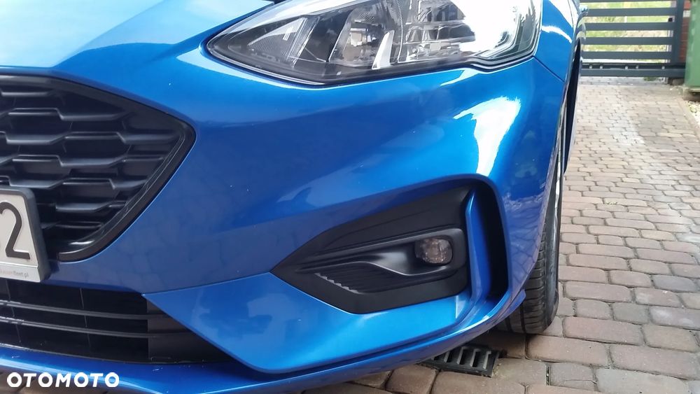 Ford Focus 1.0 EcoBoost Trend Edition - 11