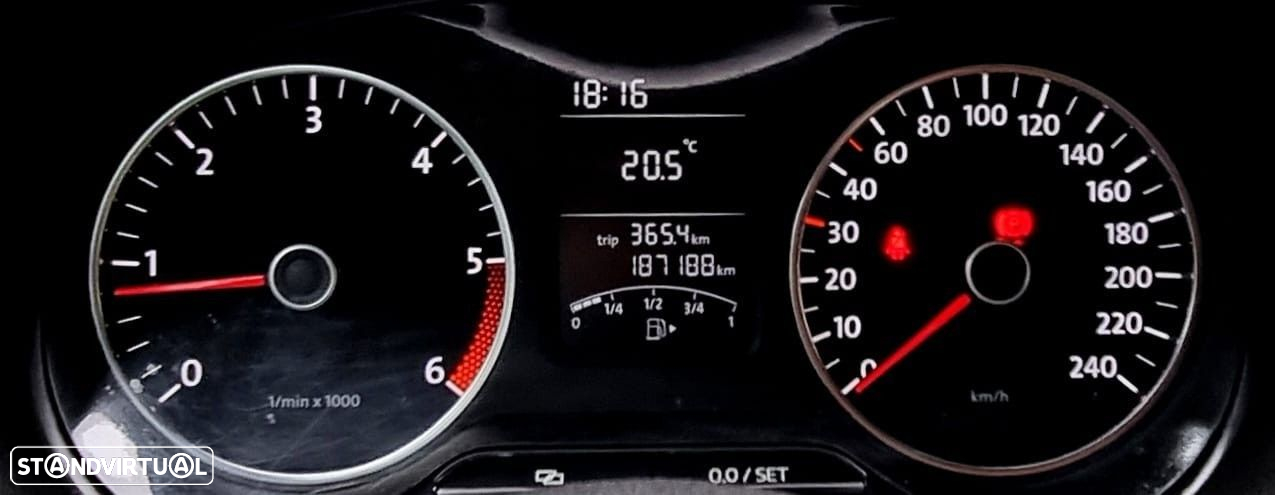 VW Polo 1.2 TDi Confortline - 9