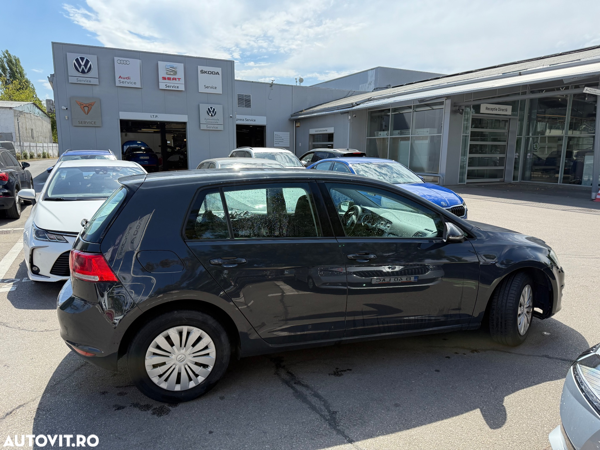Volkswagen Golf 1.6 TDI DPF BMT Trendline - 13