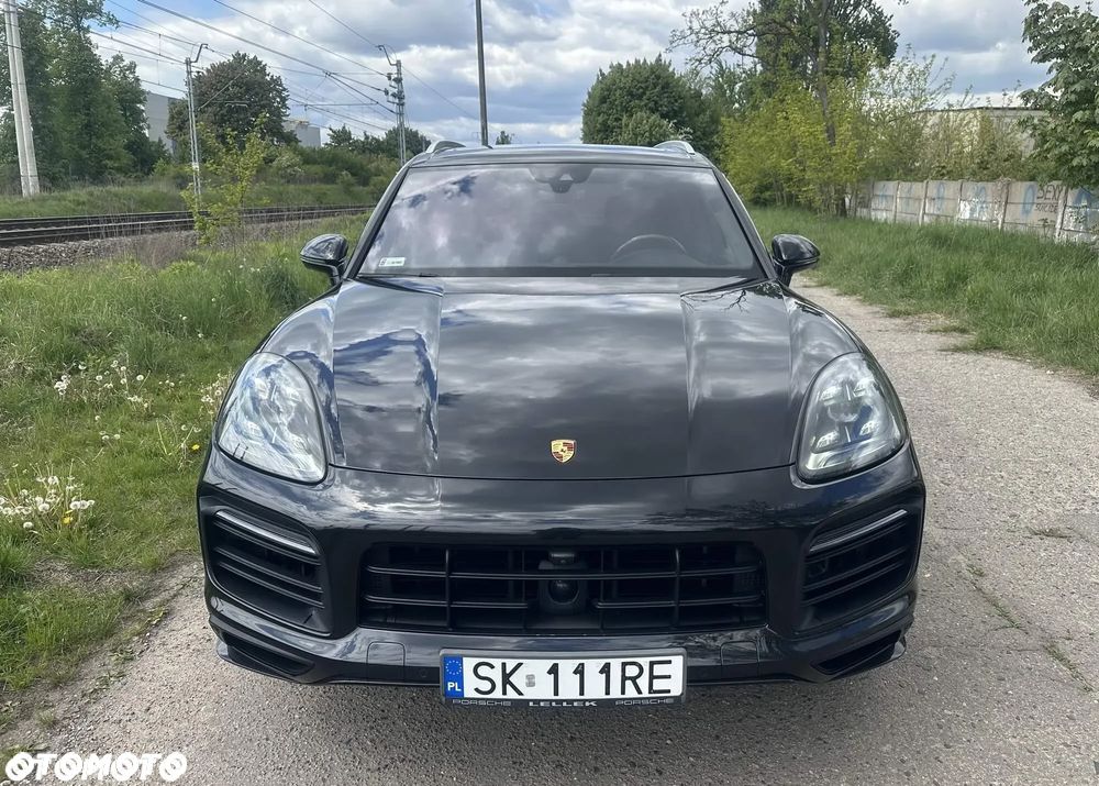 Porsche Cayenne Standard - 4