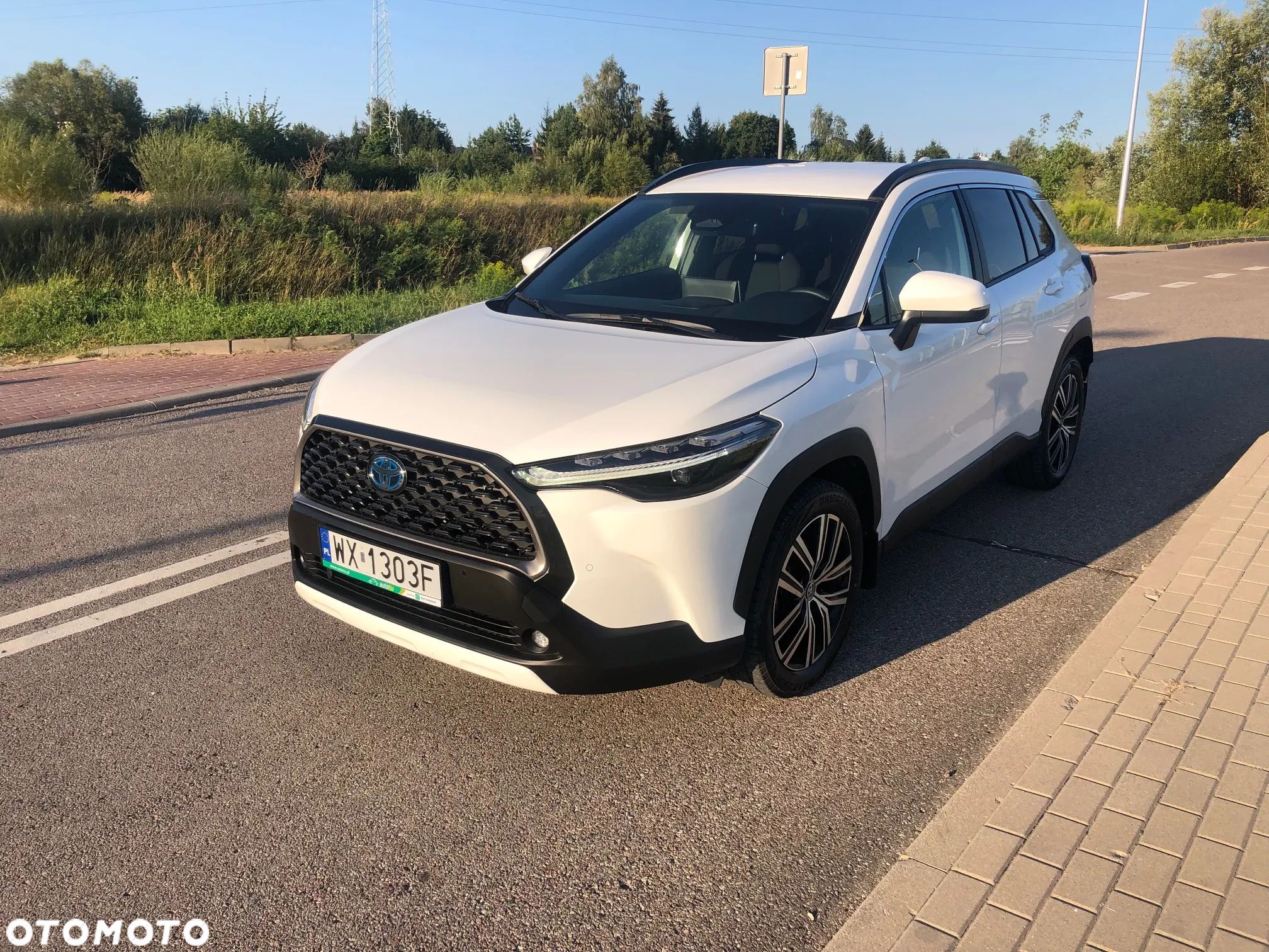 Toyota Corolla Cross 2.0 Hybrid Executive - 1