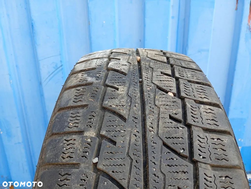 Opona Zimowa Austone Skadi SP-902 215/60R16C 103/101T 6.6MM - 1