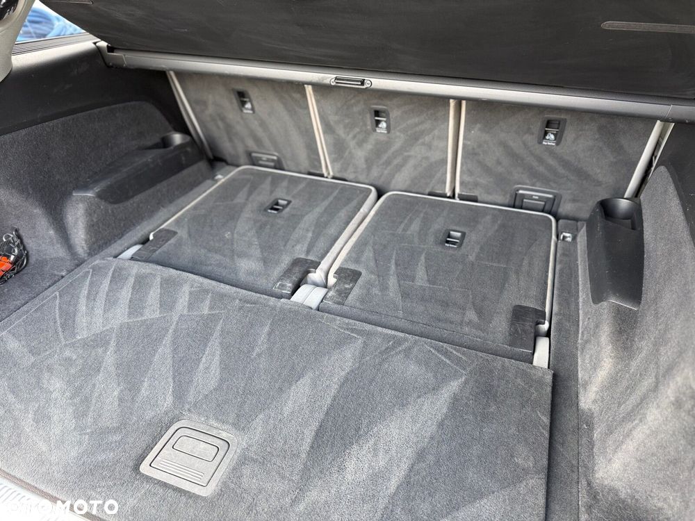 Audi Q7 - 10