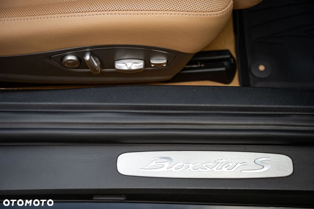 Porsche Boxster GTS PDK - 27