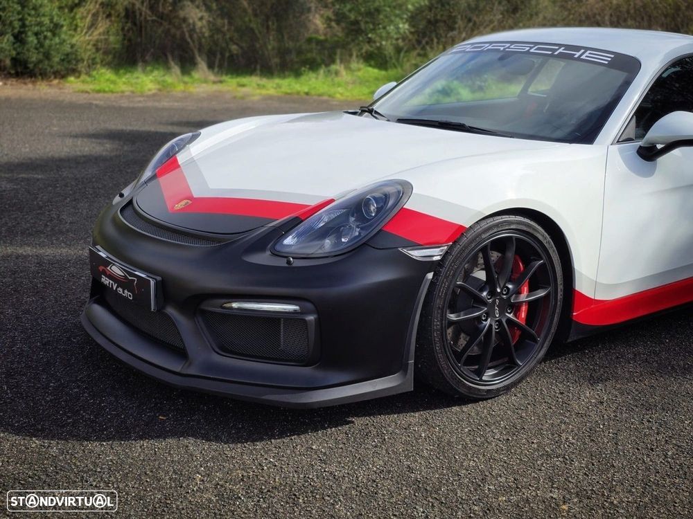 Porsche Cayman GT4 - 19