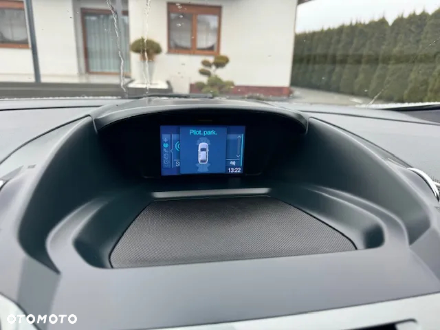 Ford Grand C-MAX - 14