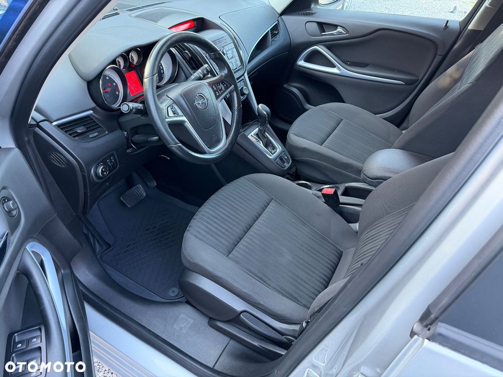Opel Zafira 2.0 CDTI Enjoy EU6 - 17