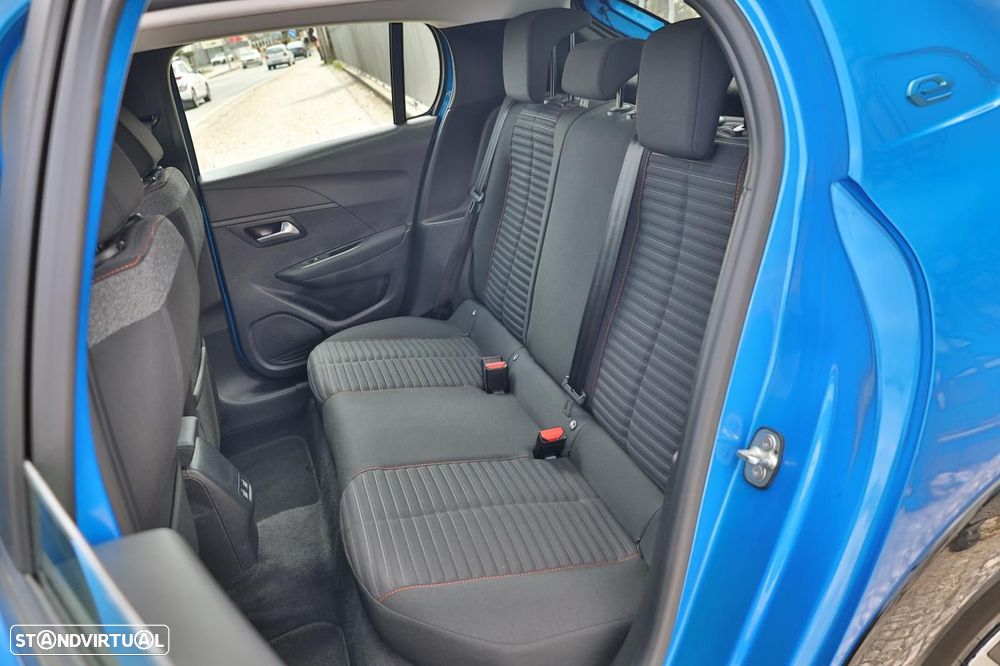 Peugeot e-208 50 kWh Active Pack - 5
