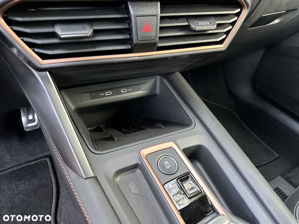 Cupra Formentor - 32