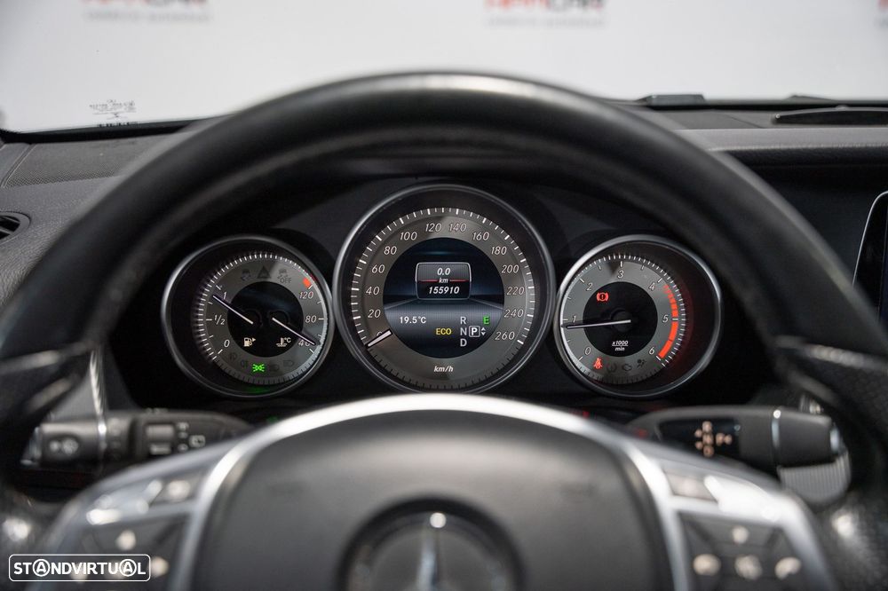 Mercedes-Benz E 250 BlueTEC Avantgarde Auto. - 26